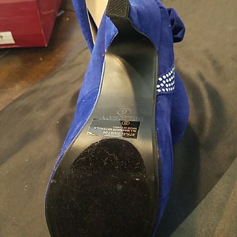 Blue heels - Picture 3 of 4
